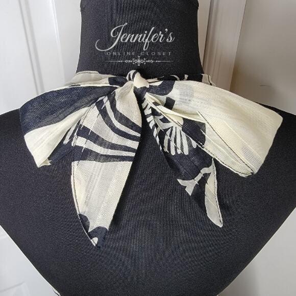 Robbie Bee NWT Floral Open Back Halter Dress Size 10 - Picture 8 of 11